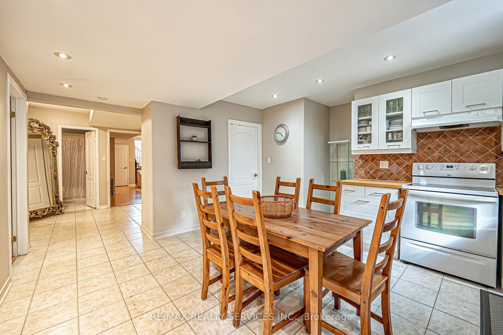 Photo 74 of 196 Van Scott Drive, Brampton, Northwest Sandalwood Parkway — HOMEH