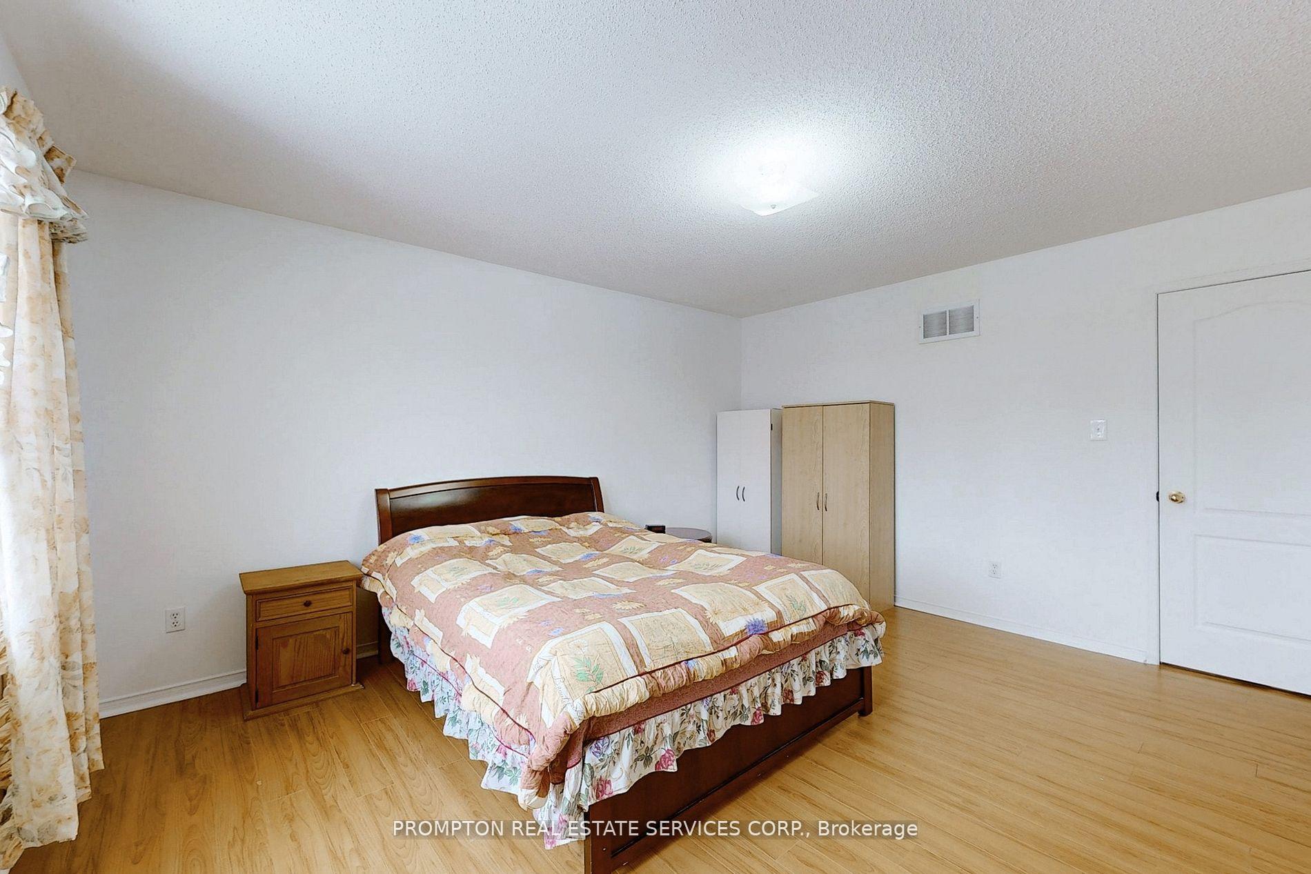 Photo 17 of 118 Sand Cherry Crescent, Brampton, Sandringham-Wellington — HOMEH