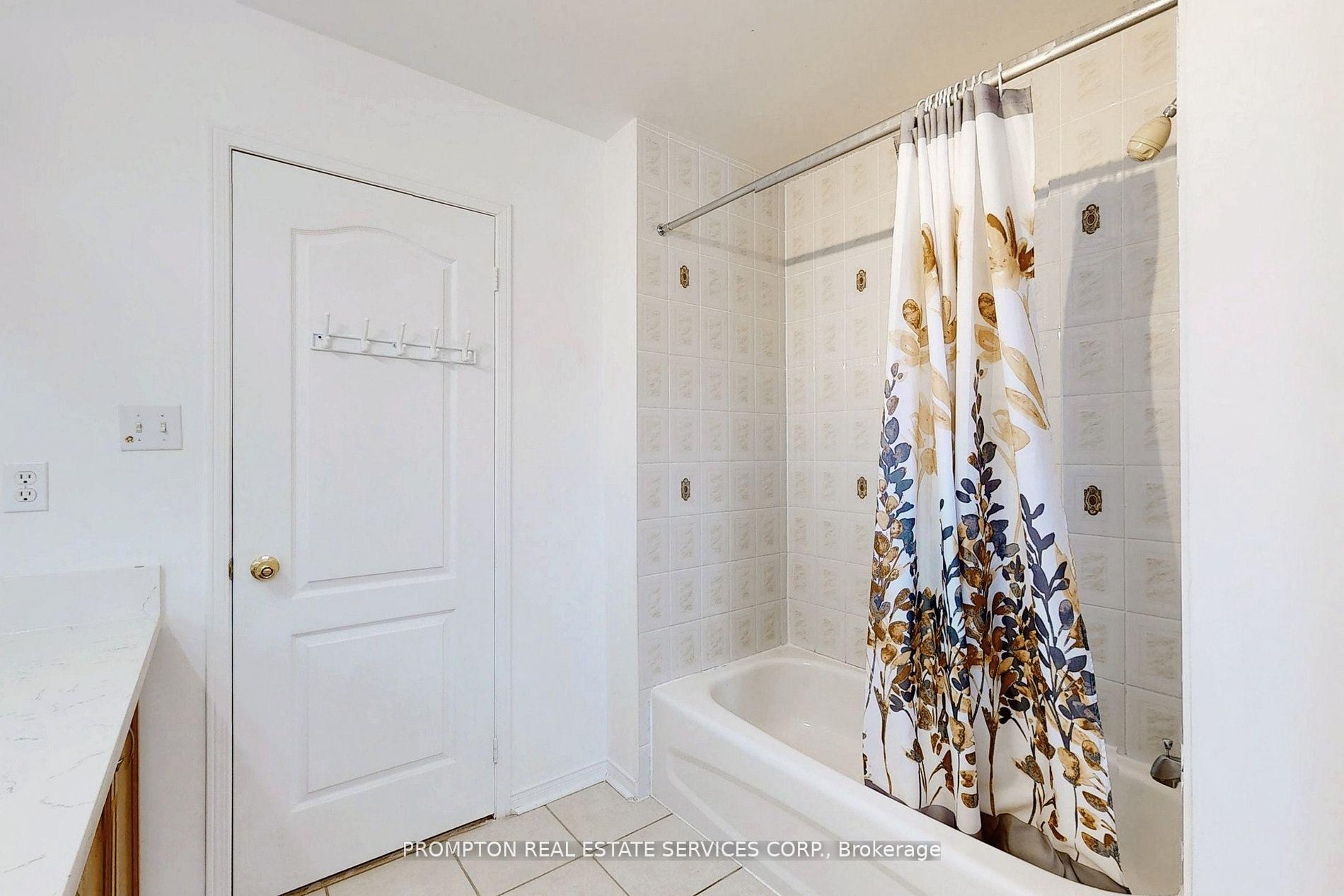 Photo 19 of 118 Sand Cherry Crescent, Brampton, Sandringham-Wellington — HOMEH