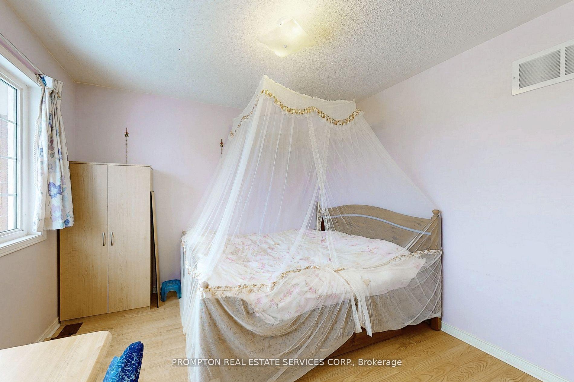 Photo 21 of 118 Sand Cherry Crescent, Brampton, Sandringham-Wellington — HOMEH