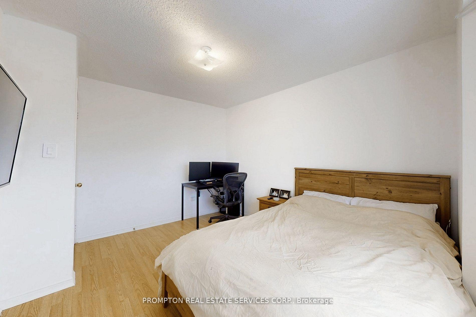 Photo 23 of 118 Sand Cherry Crescent, Brampton, Sandringham-Wellington — HOMEH