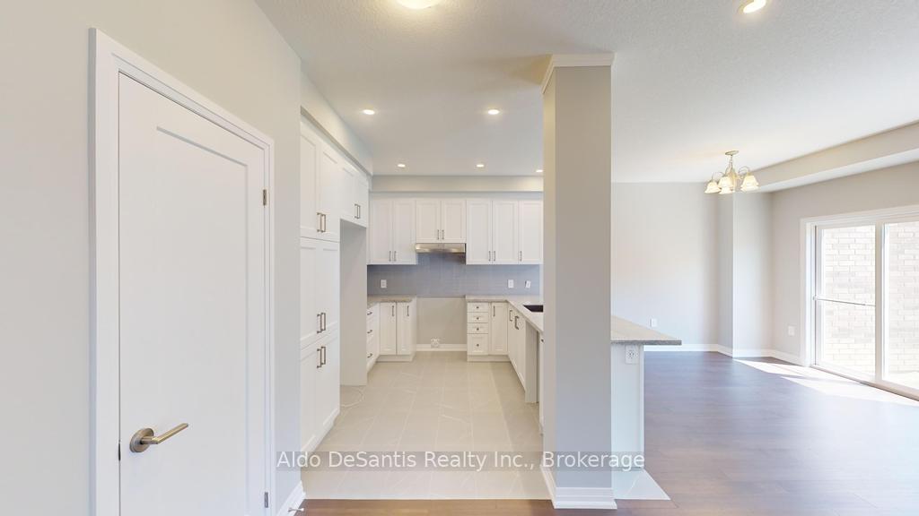 Photo 4 of Unit 65, 175 Cittadella Boulevard, Hamilton, Hannon — HOMEH