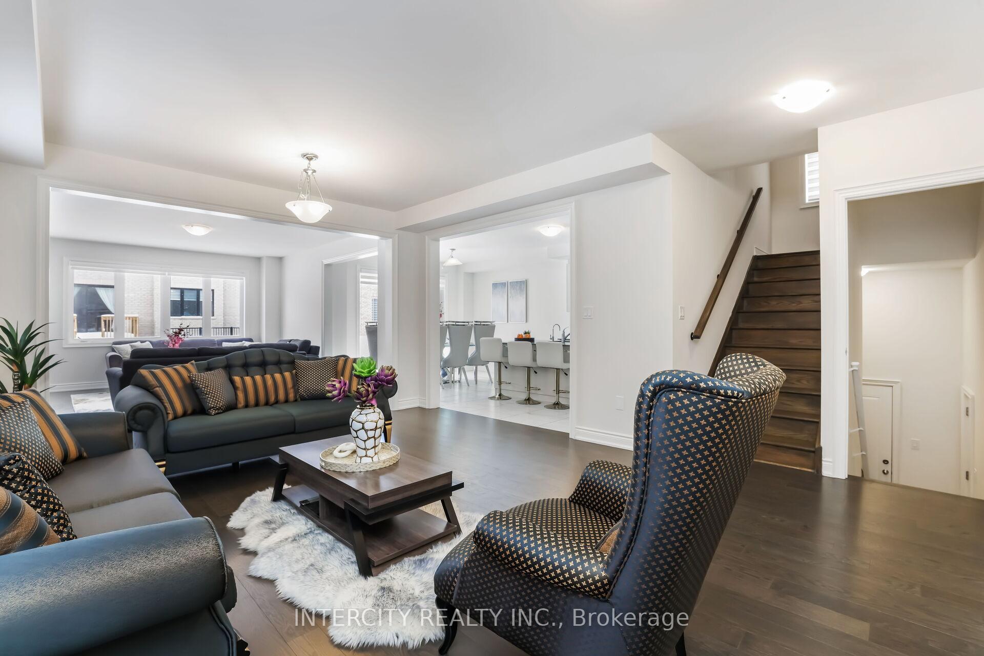 Photo 13 of 111 Walker Road, Caledon, Caledon East — HOMEH
