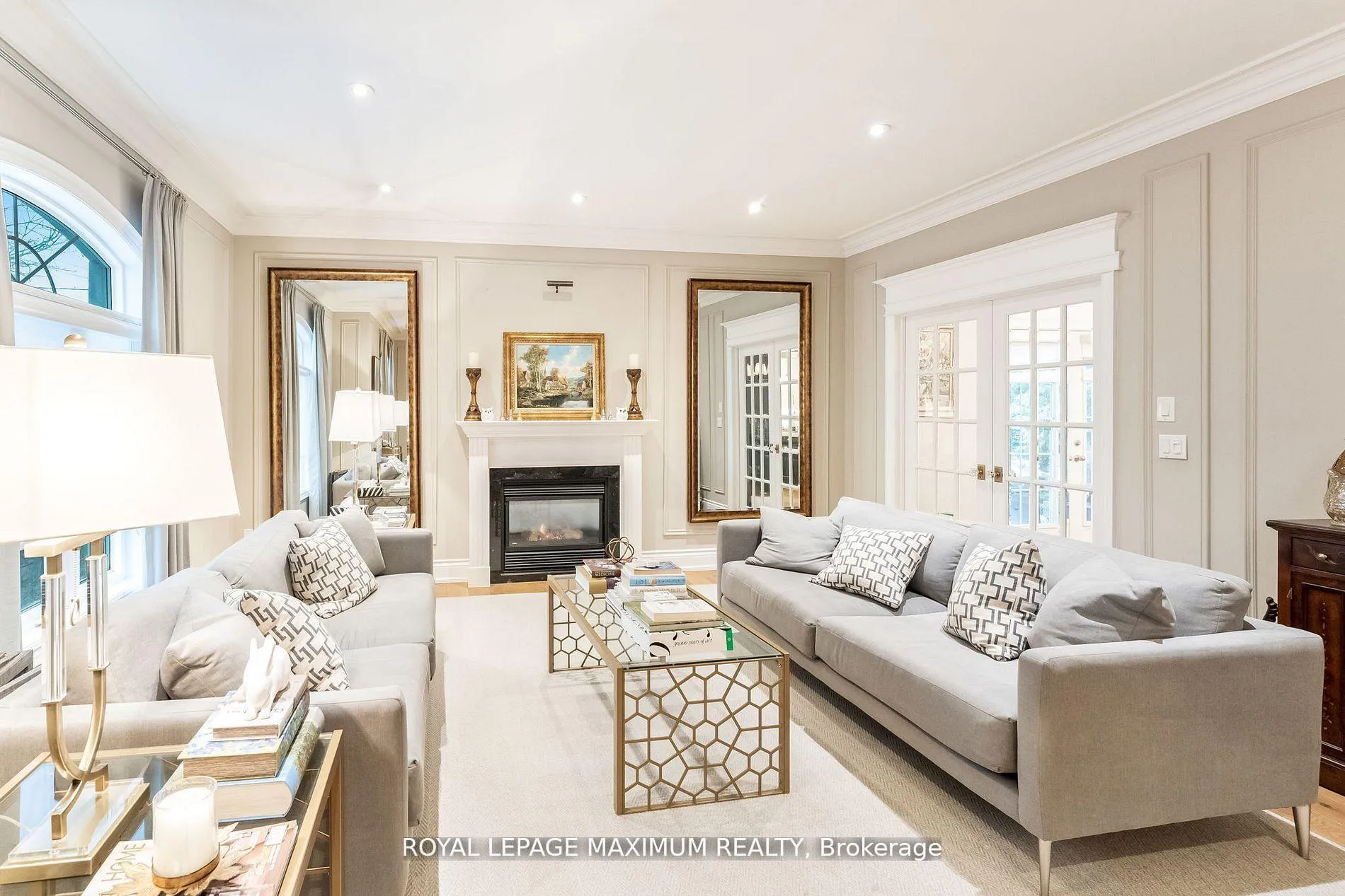 Photo 4 of 14 Pine Grove Road, Vaughan, East Woodbridge — HOMEH