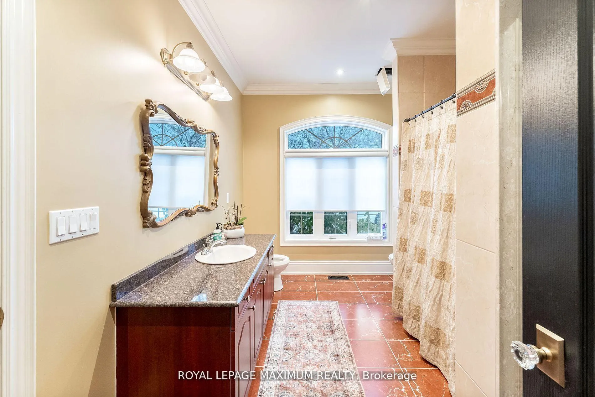 Photo 22 of 14 Pine Grove Road, Vaughan, East Woodbridge — HOMEH