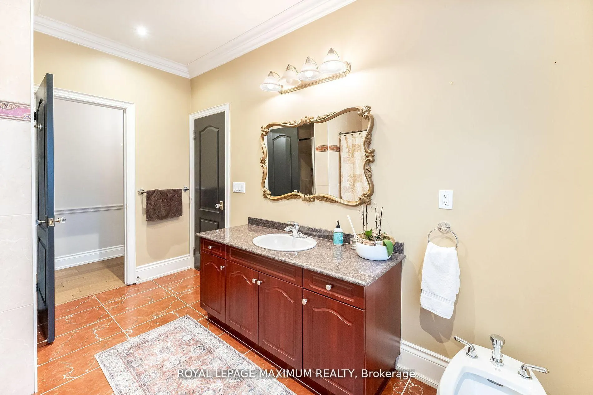 Photo 23 of 14 Pine Grove Road, Vaughan, East Woodbridge — HOMEH