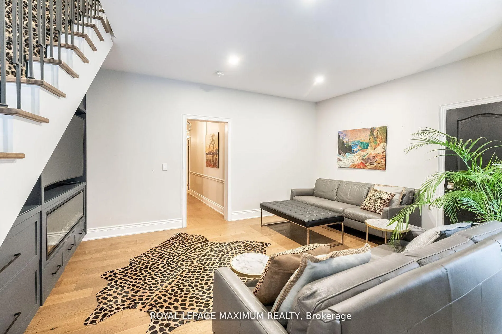 Photo 42 of 14 Pine Grove Road, Vaughan, East Woodbridge — HOMEH