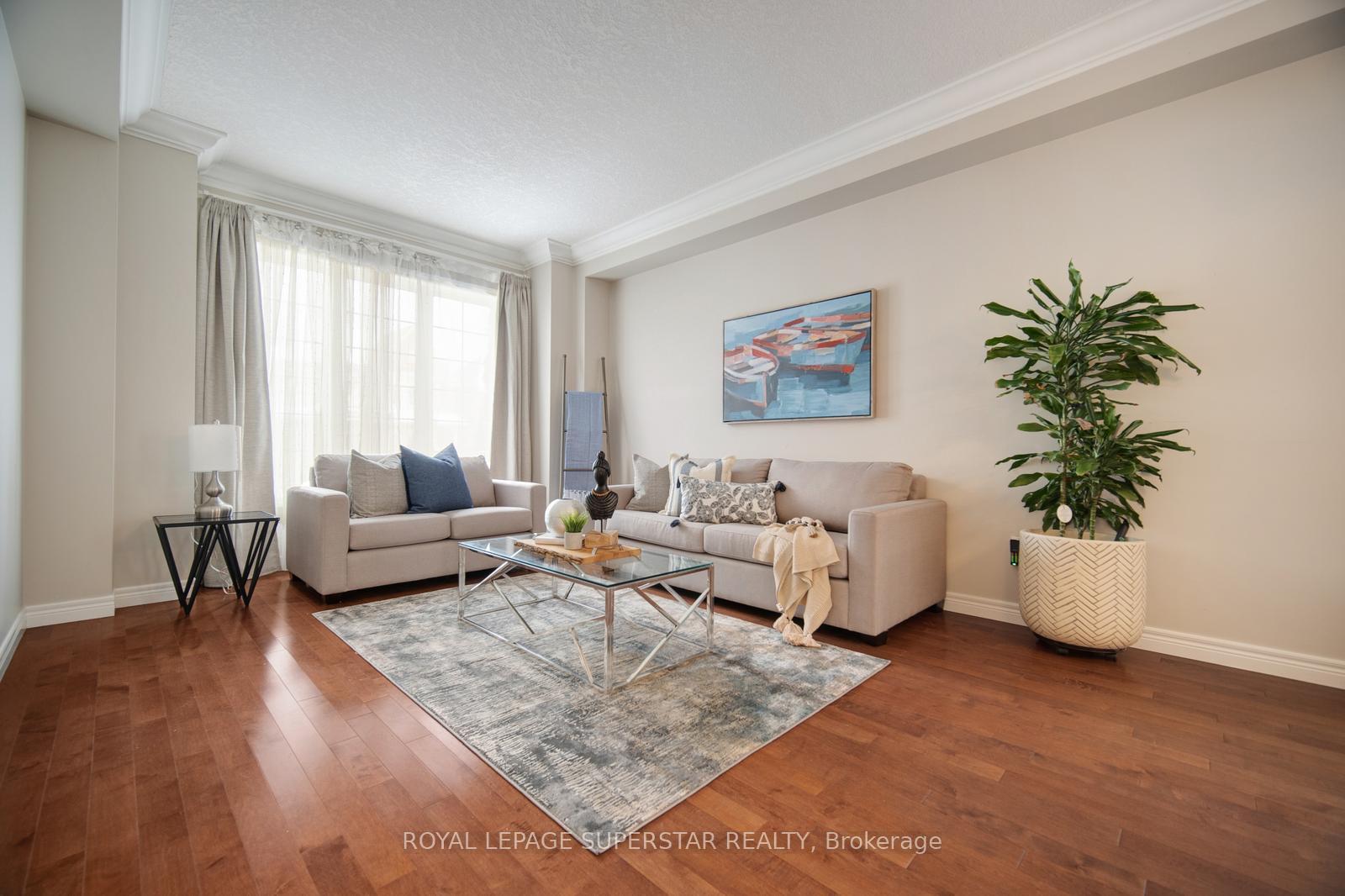 Photo 7 of 220 Edgewater Crescent, Kitchener, Grand River South — HOMEH