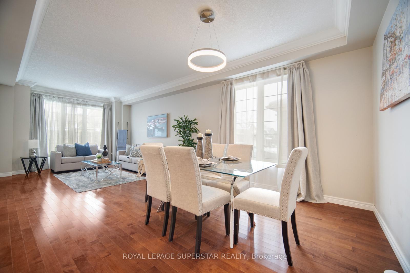 Photo 9 of 220 Edgewater Crescent, Kitchener, Grand River South — HOMEH