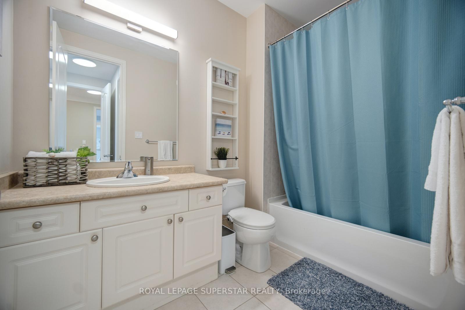 Photo 25 of 220 Edgewater Crescent, Kitchener, Grand River South — HOMEH