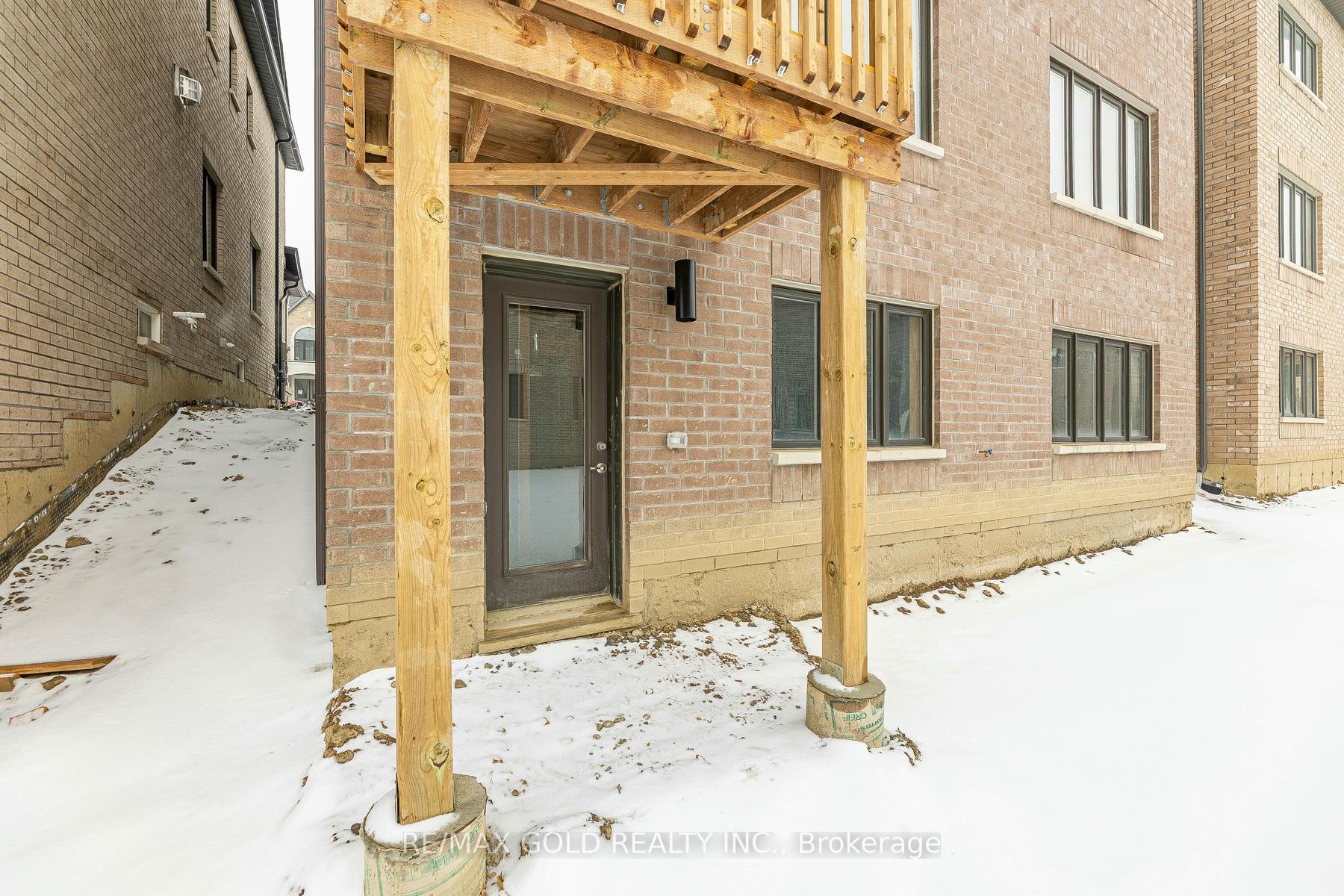 Photo 88 of 33 Keyworth Crescent, Brampton, Sandringham-Wellington North — HOMEH