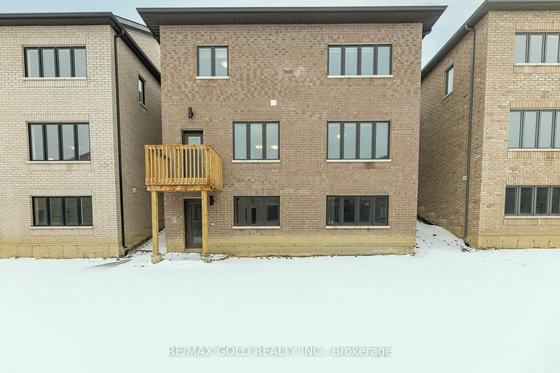 Photo 90 of 33 Keyworth Crescent, Brampton, Sandringham-Wellington North — HOMEH