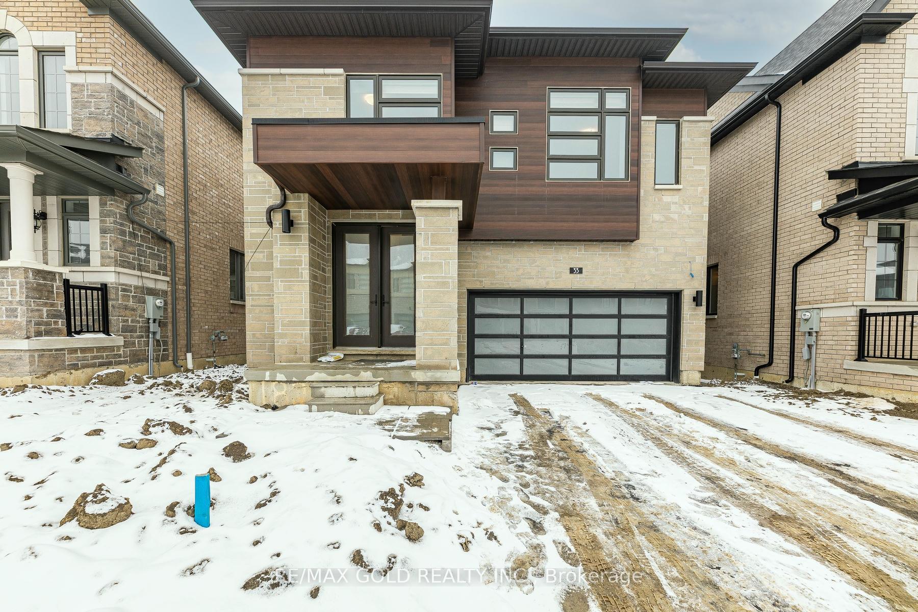 Photo 4 of 33 Keyworth Crescent, Brampton, Sandringham-Wellington North — HOMEH