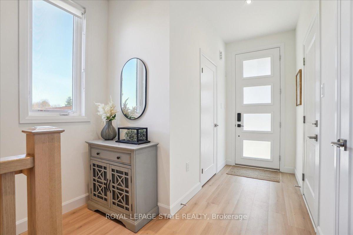 Photo 6 of 67 Cadwell Lane, Hamilton, Mountview — HOMEH