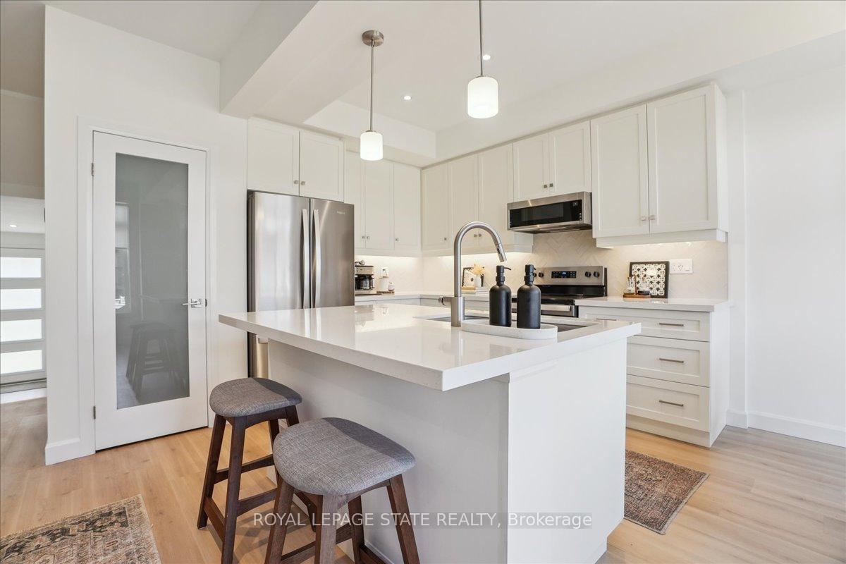 Photo 14 of 67 Cadwell Lane, Hamilton, Mountview — HOMEH