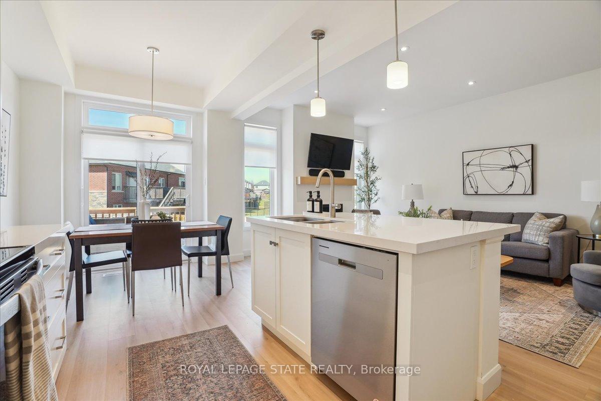 Photo 17 of 67 Cadwell Lane, Hamilton, Mountview — HOMEH