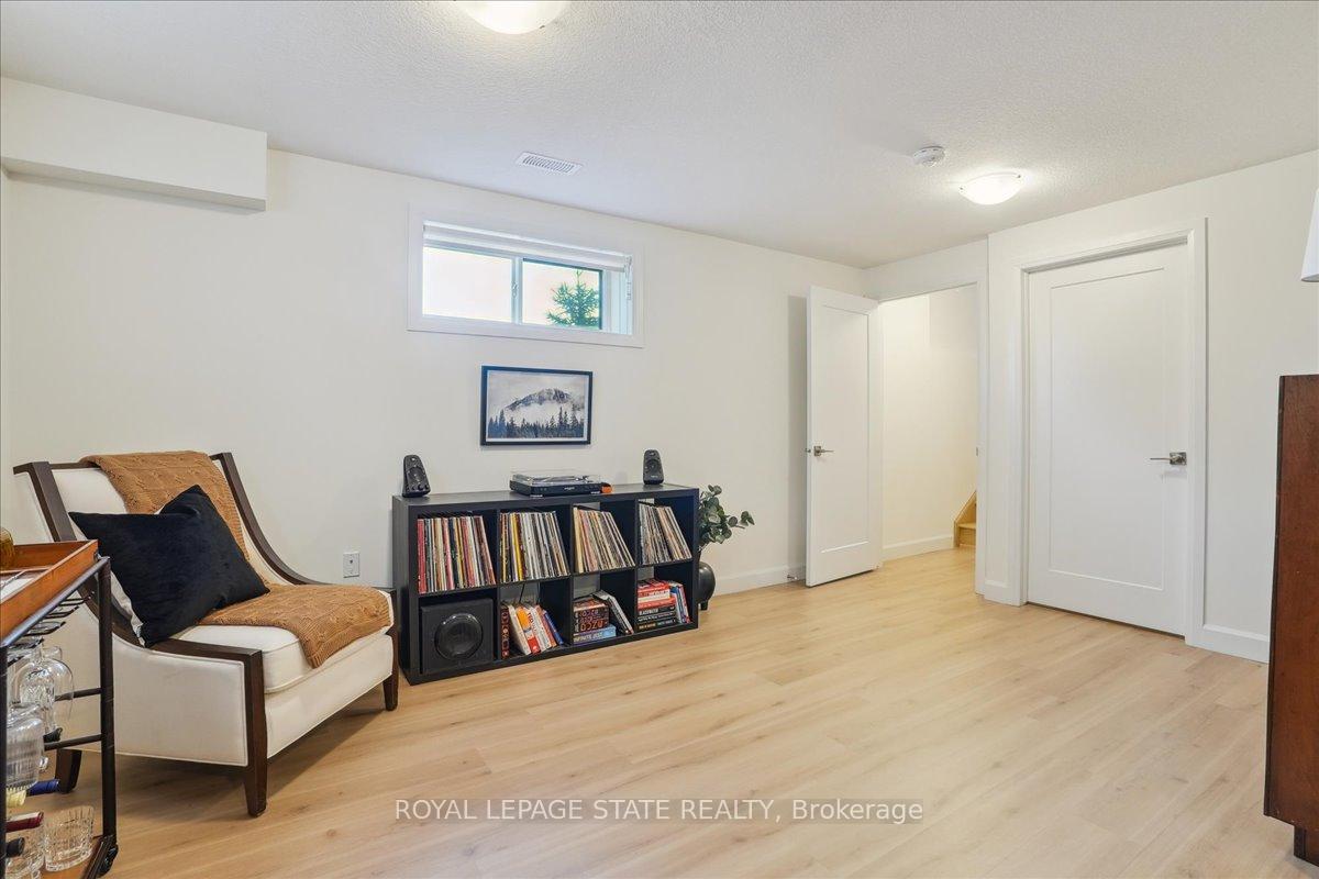 Photo 32 of 67 Cadwell Lane, Hamilton, Mountview — HOMEH