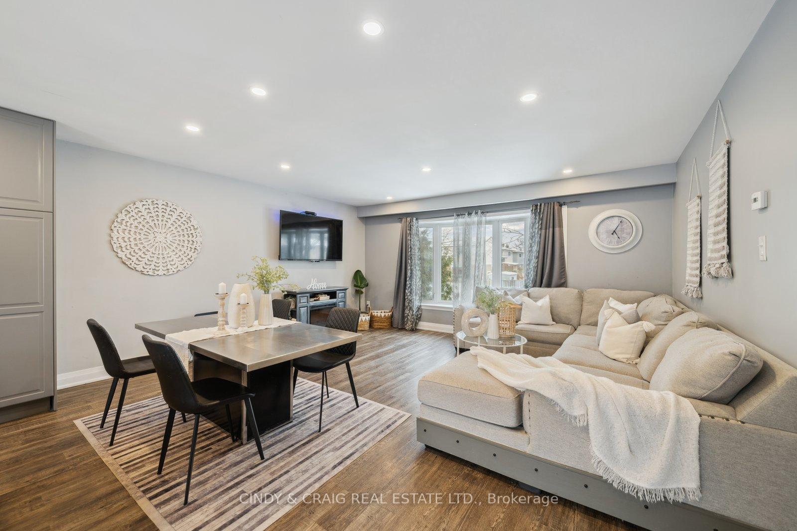 Photo 6 of 821 Exeter Street, Oshawa, Centennial — HOMEH