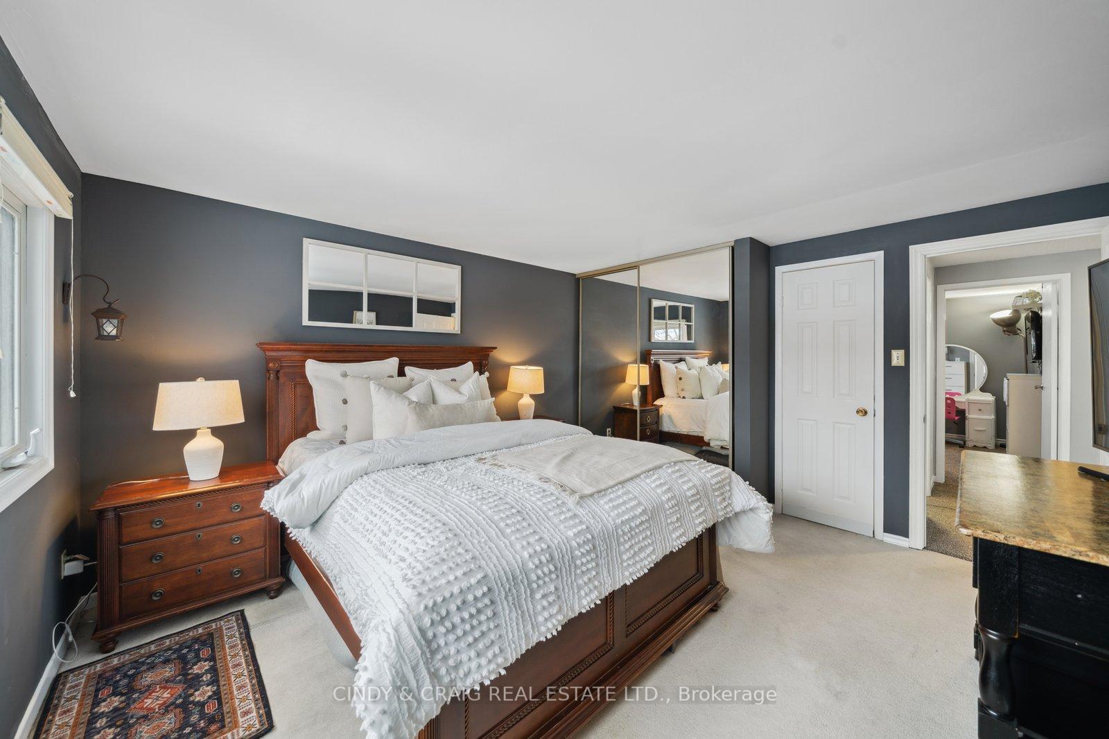 Photo 10 of 821 Exeter Street, Oshawa, Centennial — HOMEH