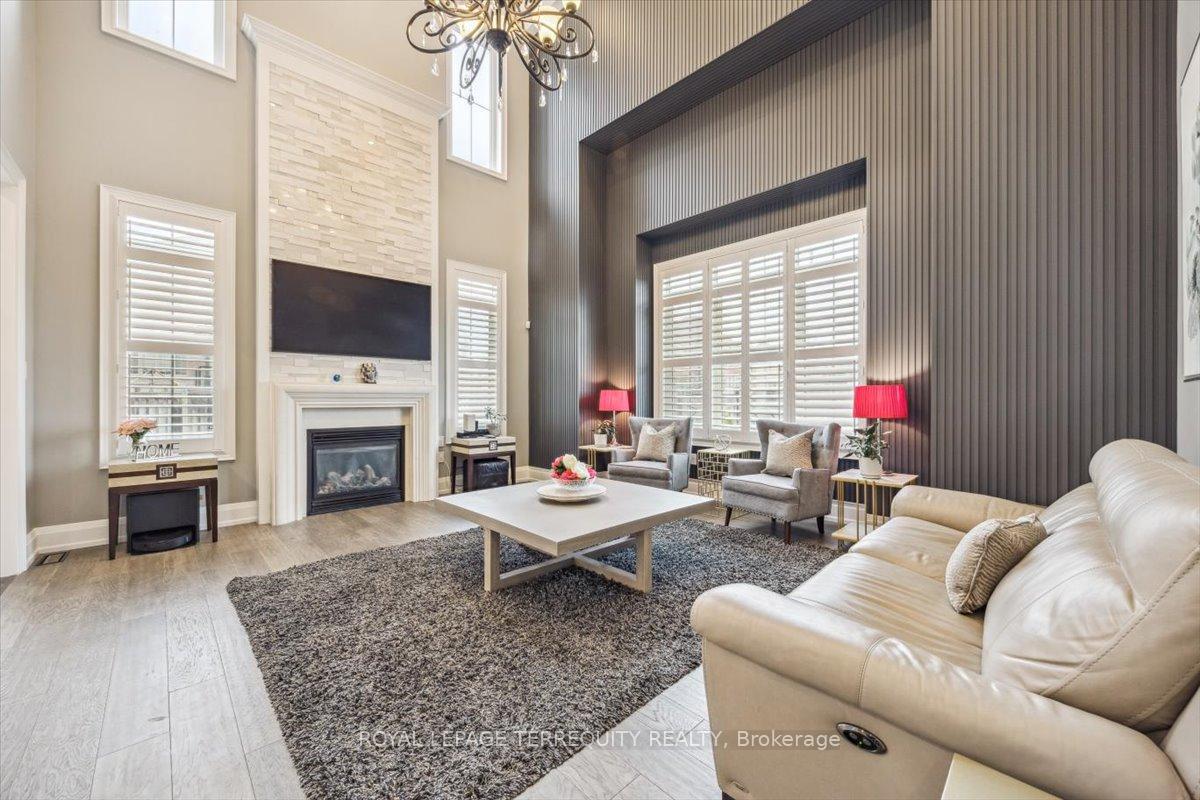 Photo 24 of 18 Dalmeny Drive, Brampton, Credit Valley — HOMEH