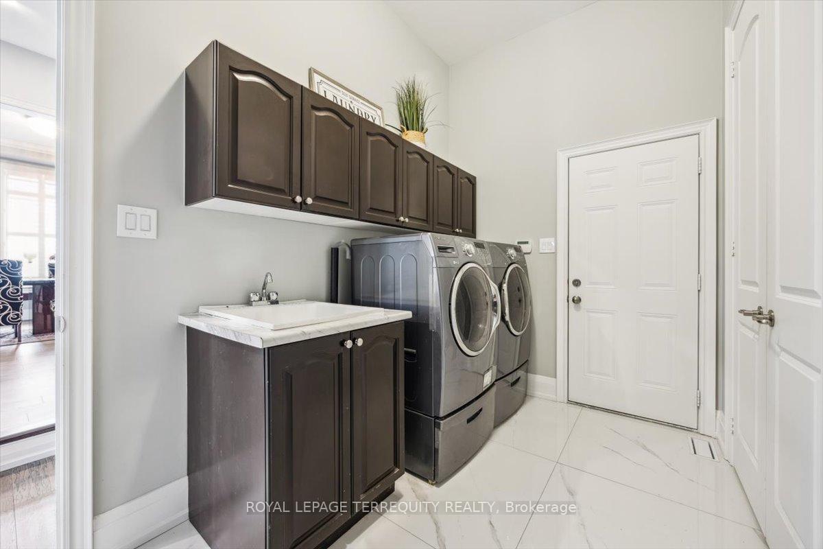 Photo 46 of 18 Dalmeny Drive, Brampton, Credit Valley — HOMEH