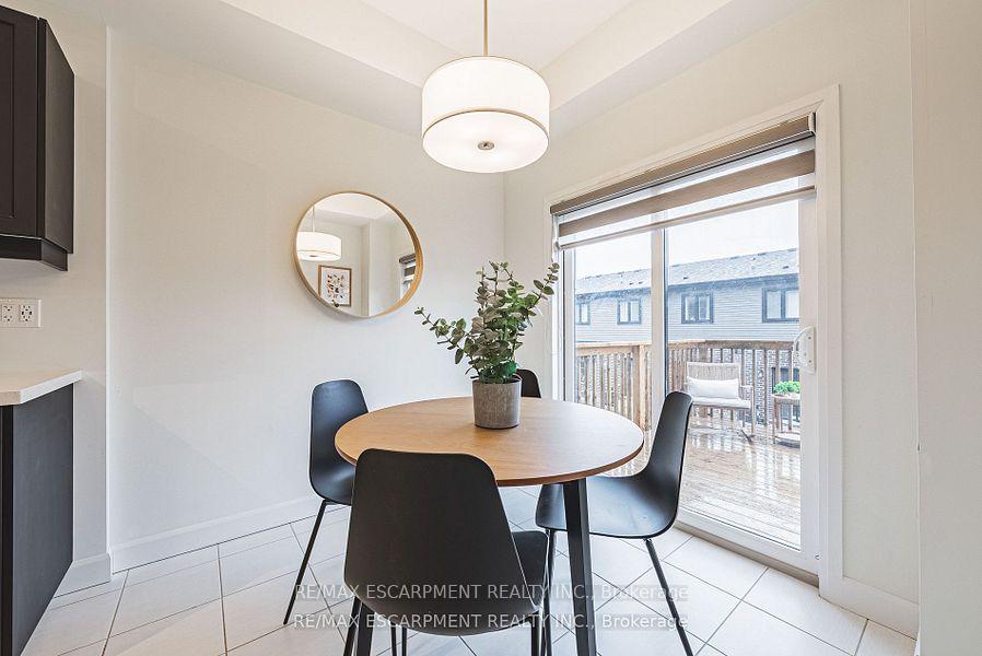 Photo 22 of 45 Bensley Lane, Hamilton, Mountview — HOMEH