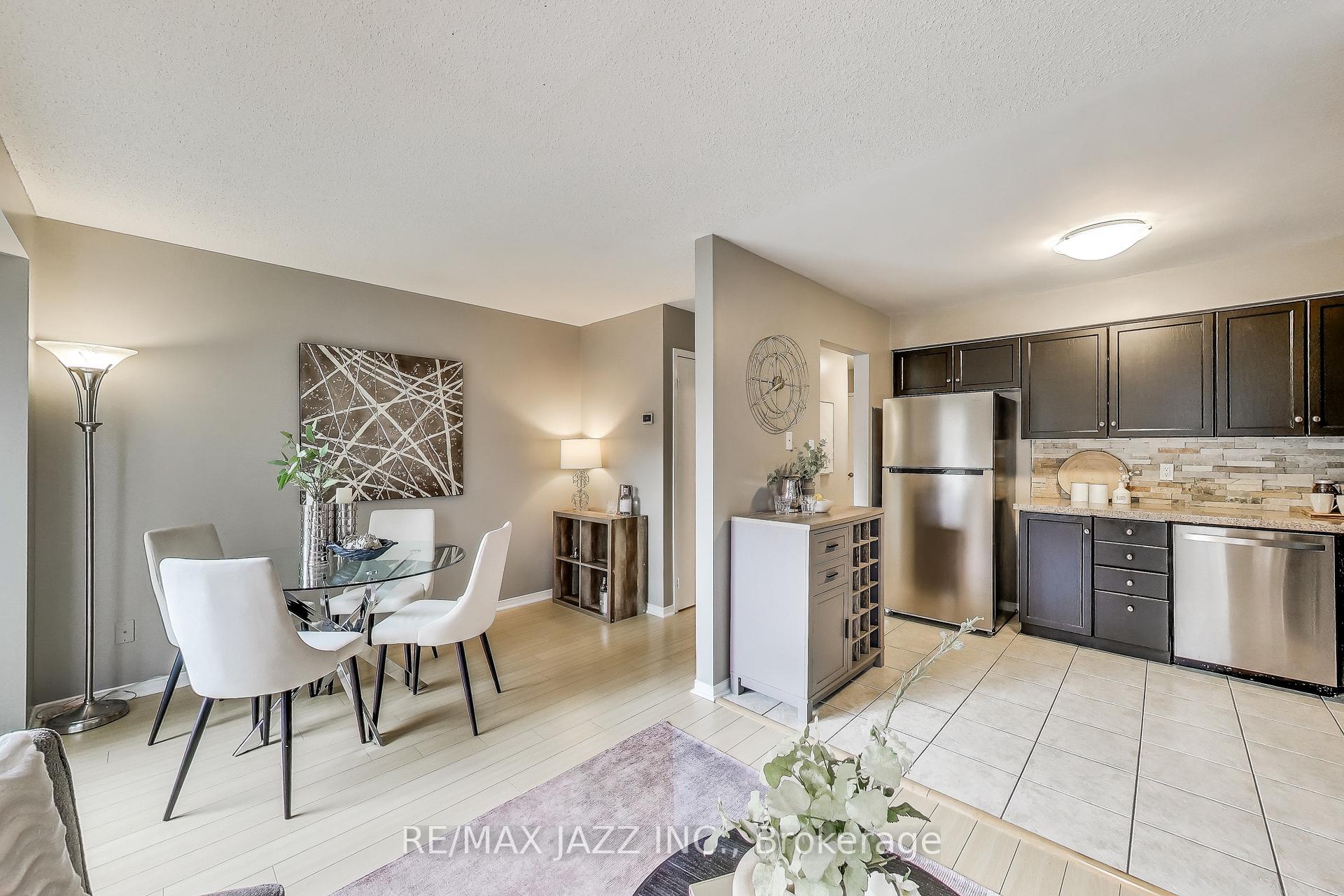 Photo 7 of Unit 31, 811 Wilson Road N, Oshawa, Pinecrest — HOMEH