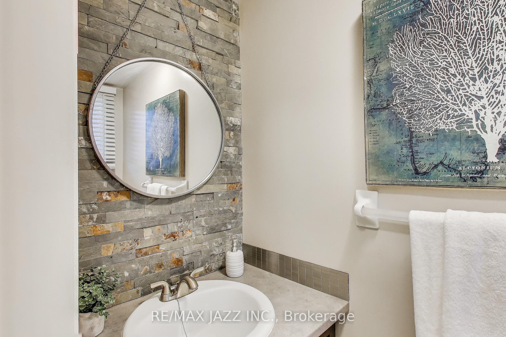 Photo 12 of Unit 31, 811 Wilson Road N, Oshawa, Pinecrest — HOMEH