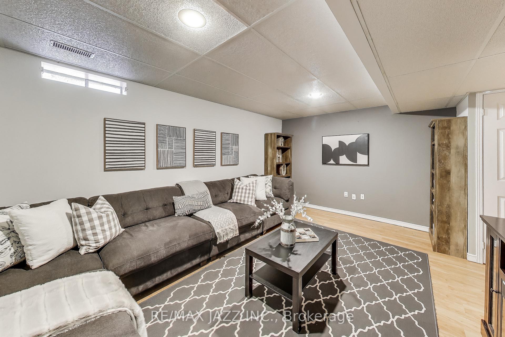 Photo 43 of Unit 31, 811 Wilson Road N, Oshawa, Pinecrest — HOMEH