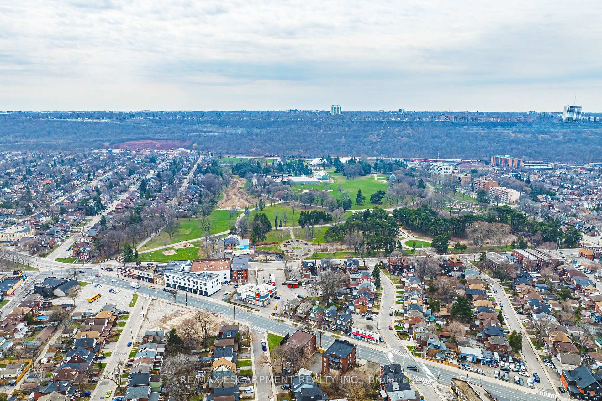 Photo 41 of 60 Belview Avenue, Hamilton, Crown Point — HOMEH