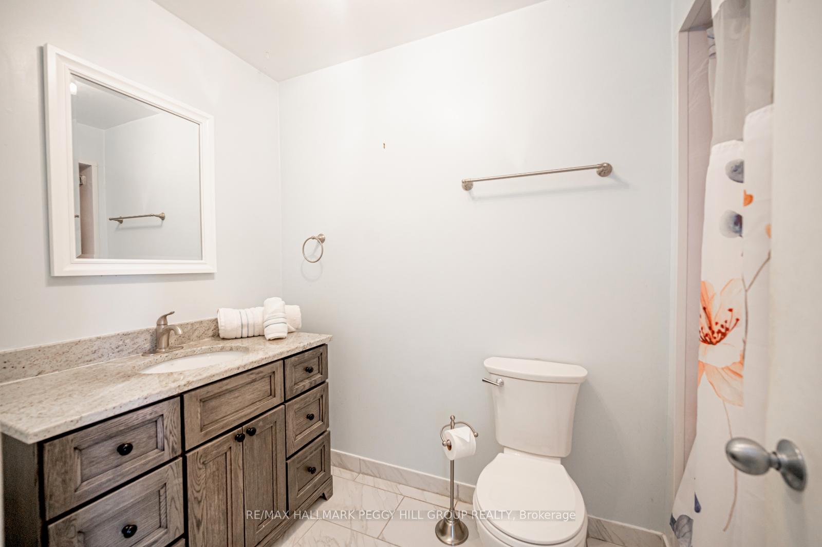 Photo 11 of 17A Cundles Road E, Barrie, Cundles East — HOMEH