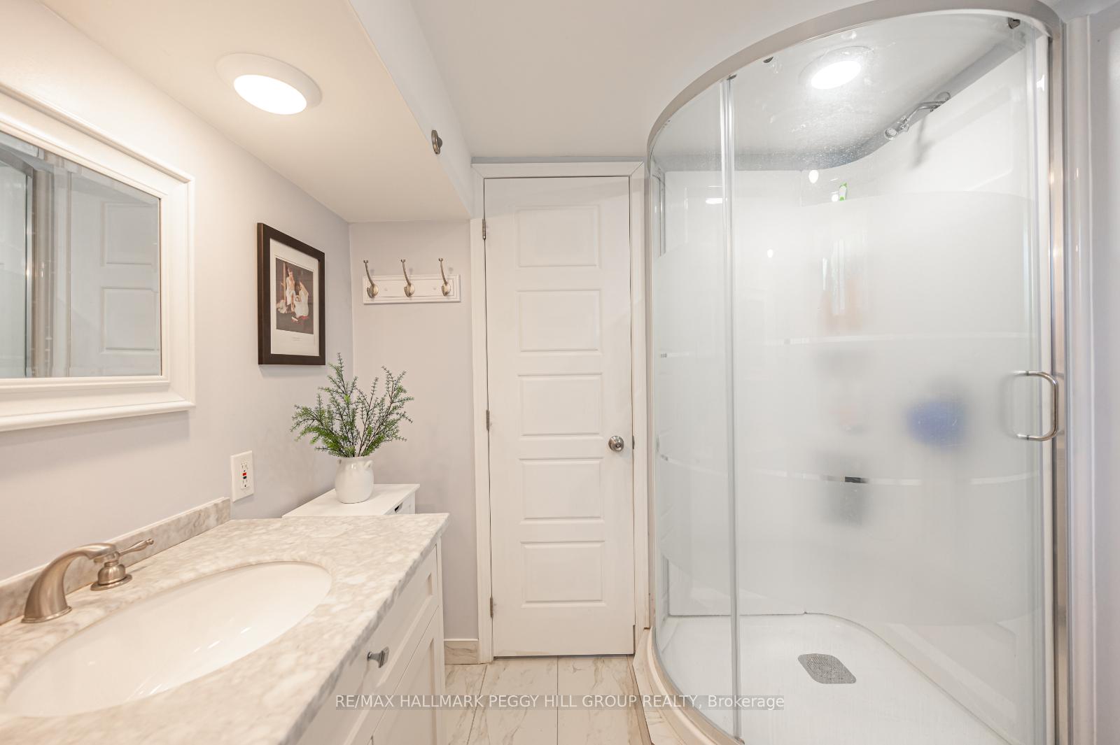 Photo 14 of 17A Cundles Road E, Barrie, Cundles East — HOMEH