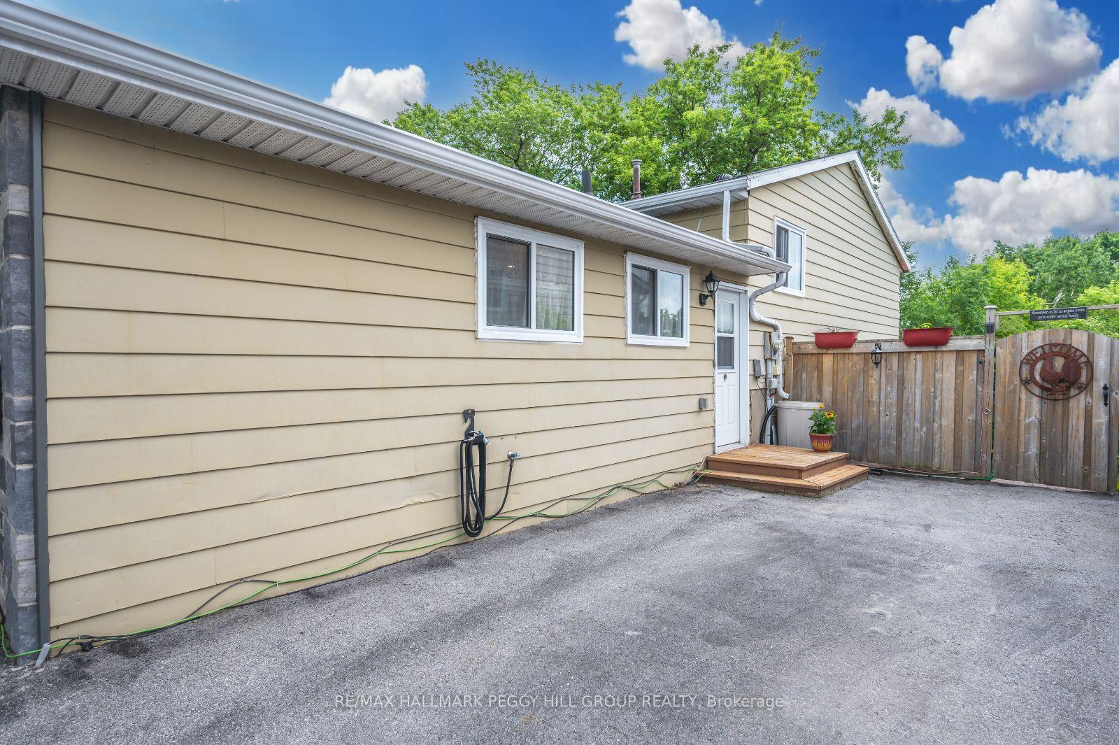 Photo 21 of 17A Cundles Road E, Barrie, Cundles East — HOMEH