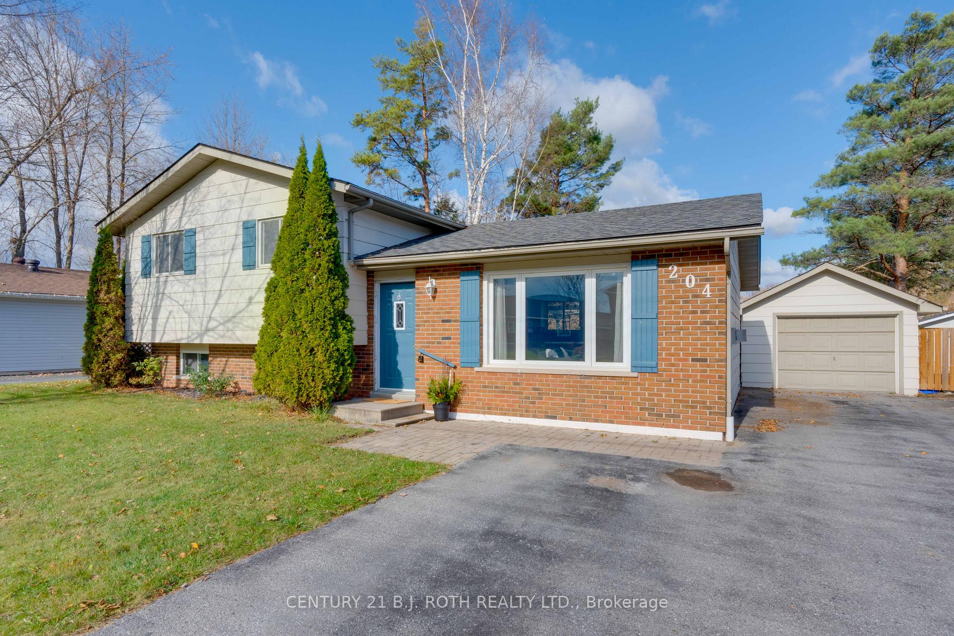 Photo 1 of 204 Margaret Street, Clearview, Stayner — HOMEH