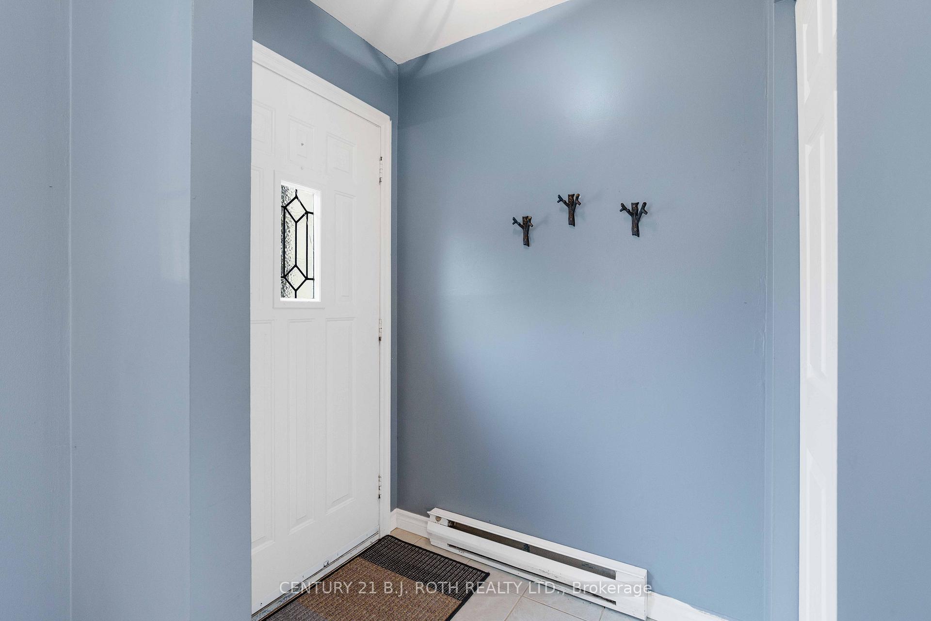 Photo 5 of 204 Margaret Street, Clearview, Stayner — HOMEH