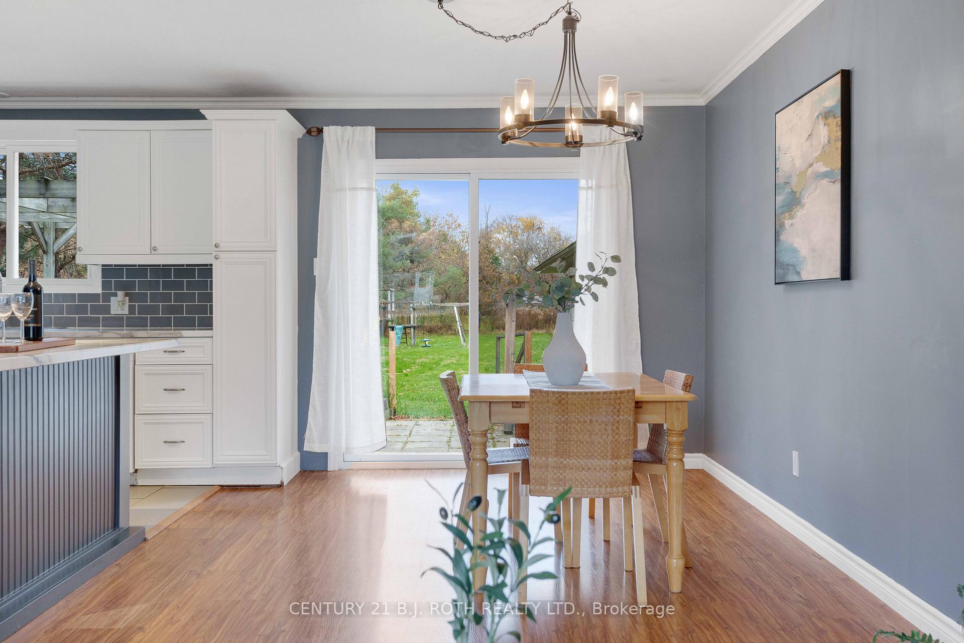 Photo 8 of 204 Margaret Street, Clearview, Stayner — HOMEH