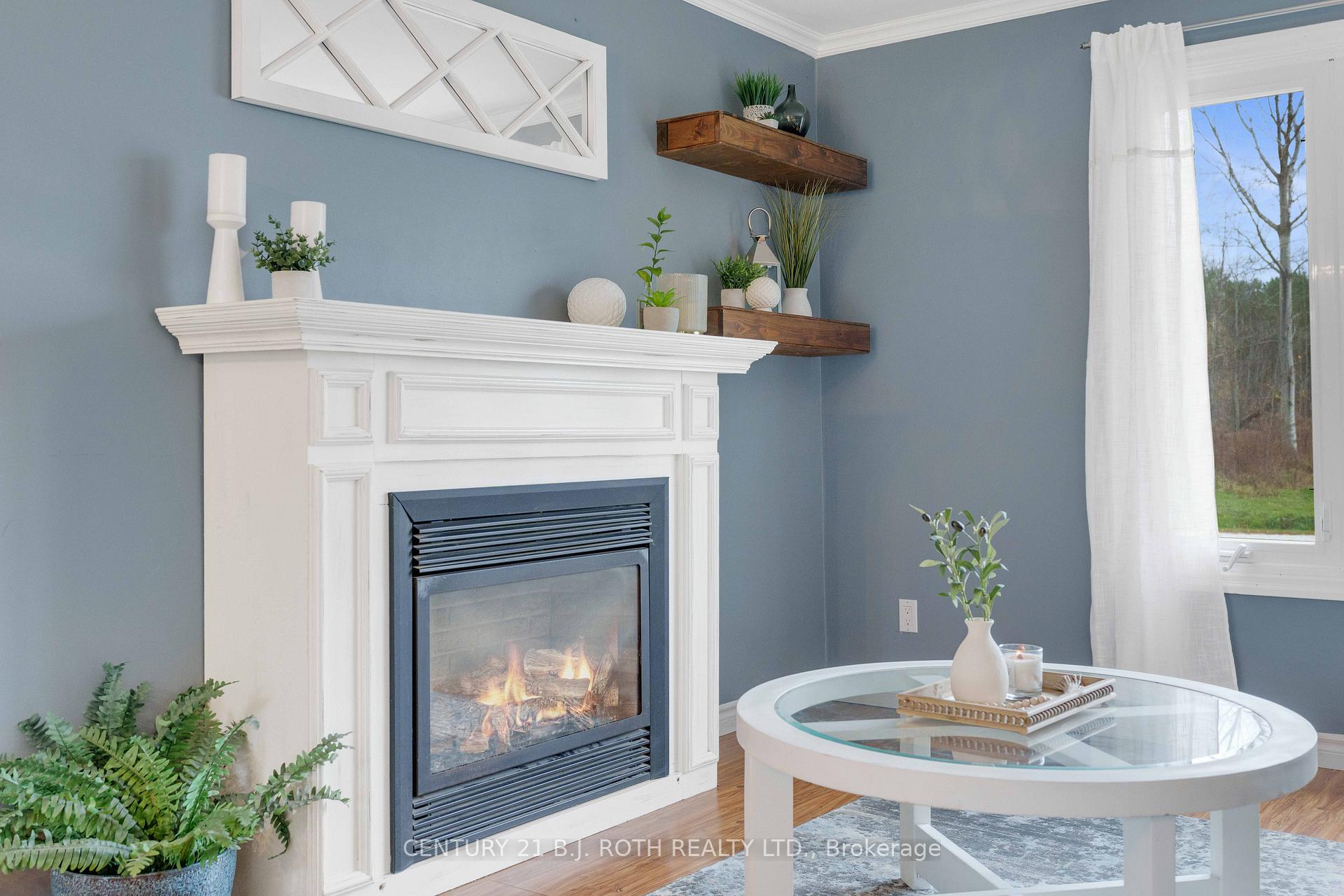 Photo 11 of 204 Margaret Street, Clearview, Stayner — HOMEH