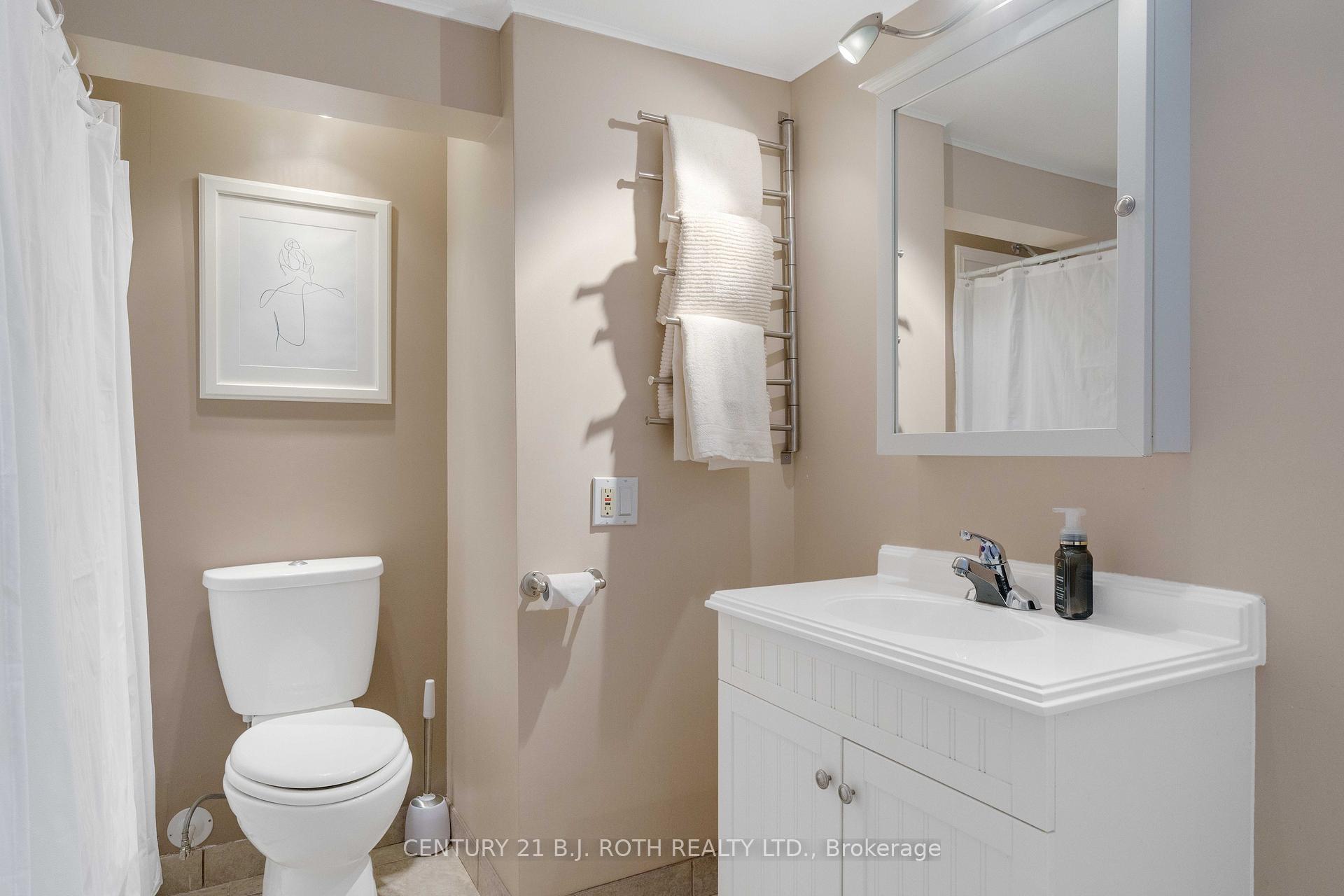 Photo 23 of 204 Margaret Street, Clearview, Stayner — HOMEH