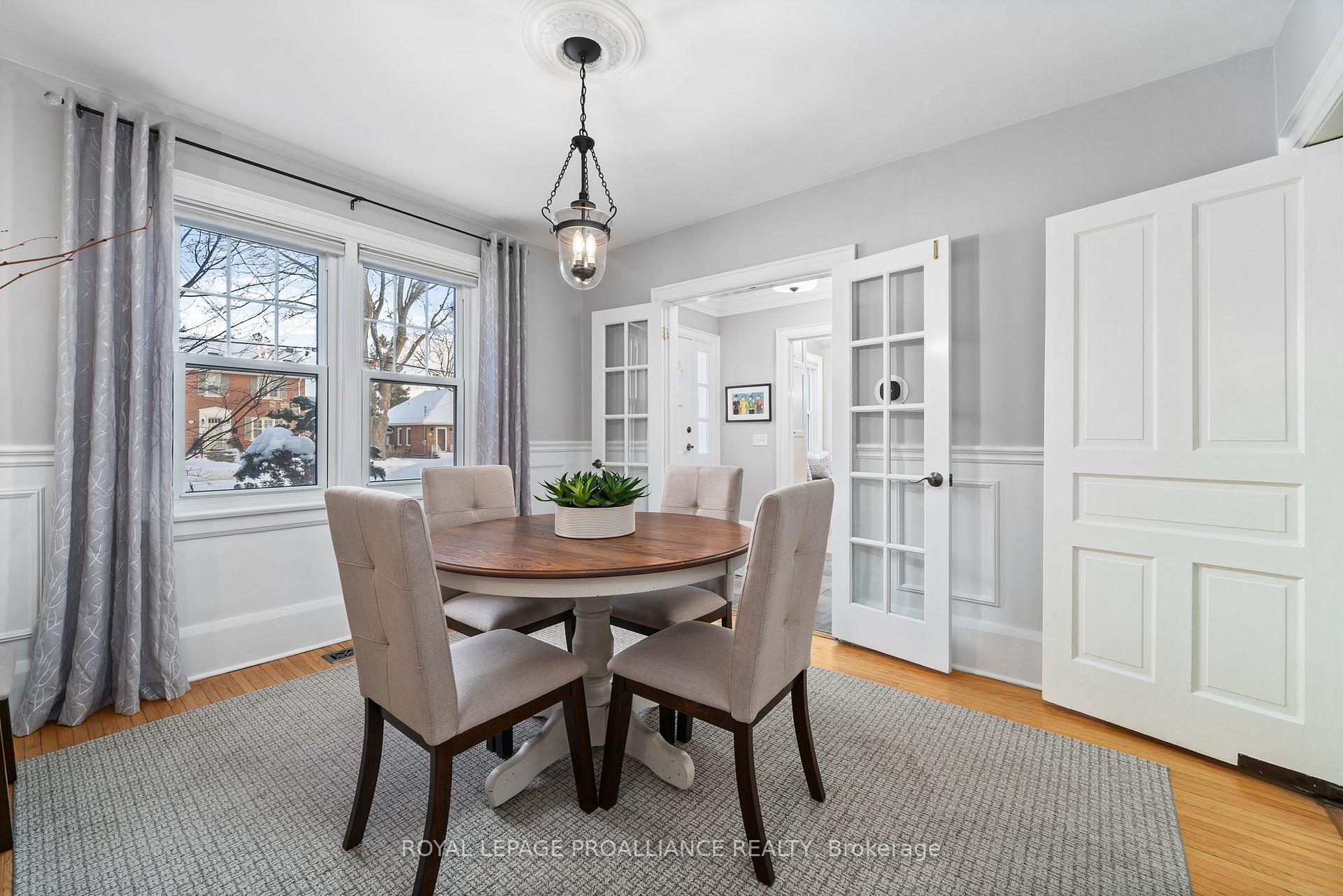 Photo 5 of 174 Dufferin Avenue, Belleville, Belleville Ward — HOMEH
