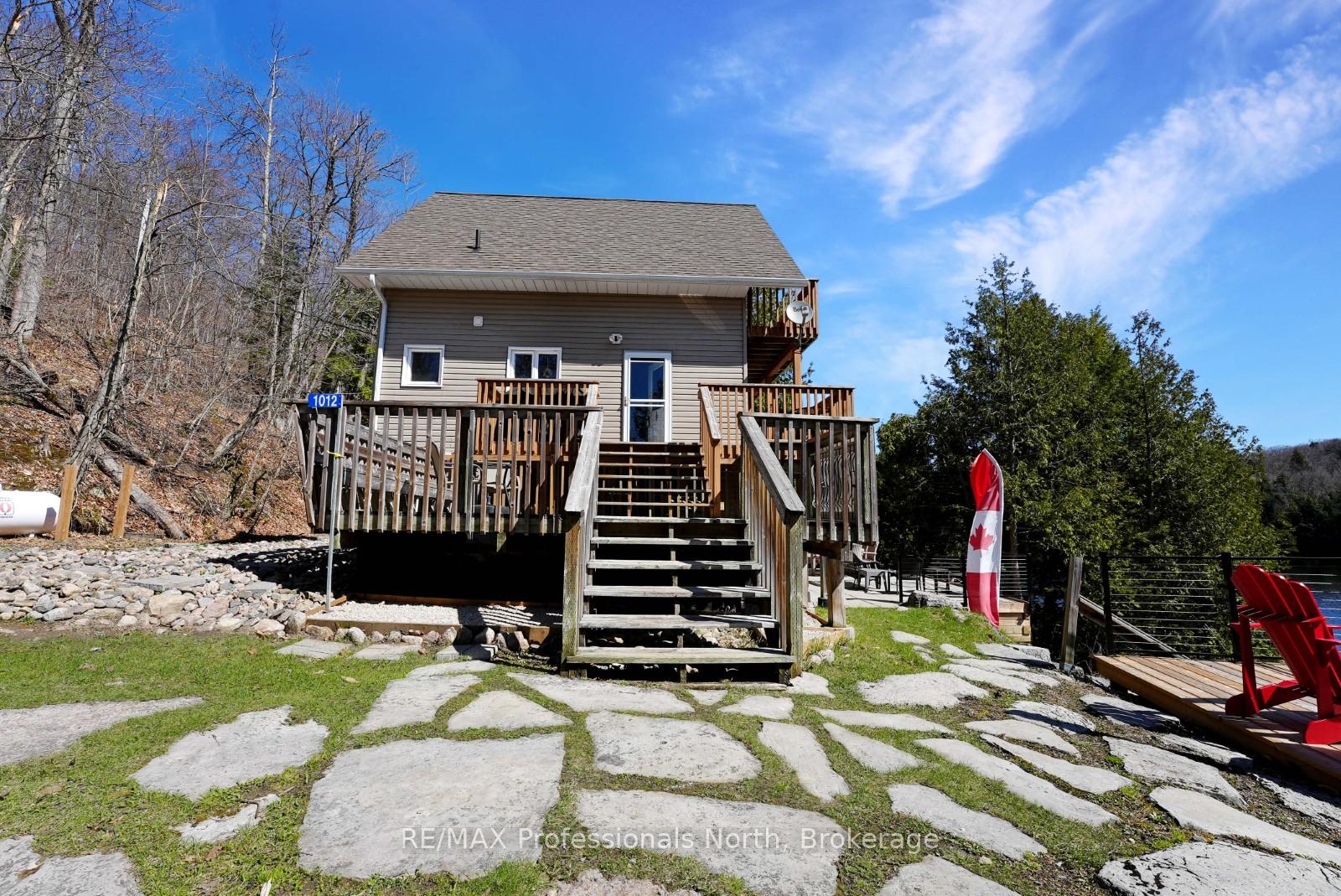 Photo 4 of 1012 Caldwell Trail, Minden Hills, Lutterworth — HOMEH