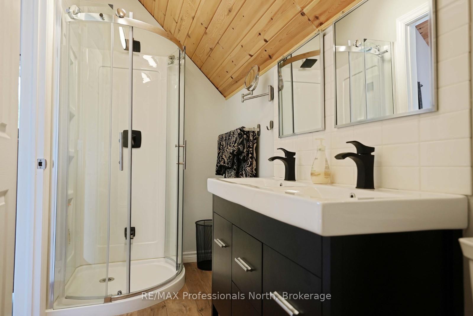 Photo 25 of 1012 Caldwell Trail, Minden Hills, Lutterworth — HOMEH