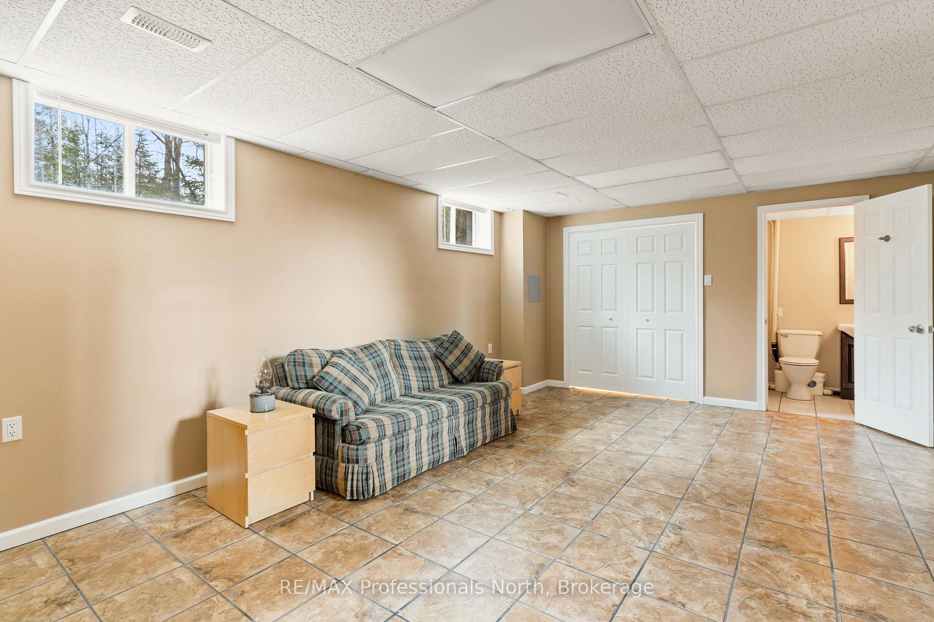 Photo 25 of 1011 Serpentine Lane, Minden Hills, Minden — HOMEH
