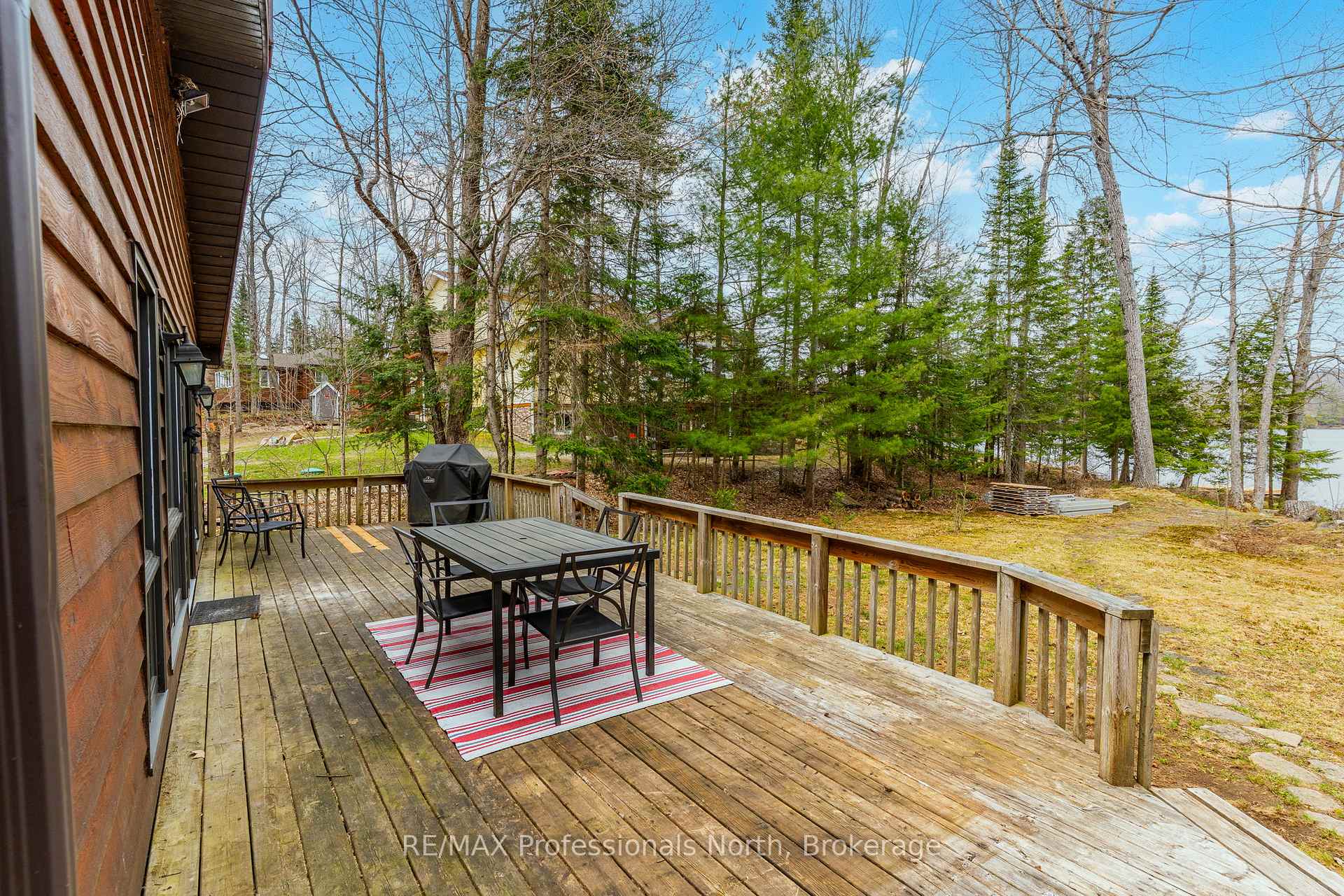 Photo 31 of 1011 Serpentine Lane, Minden Hills, Minden — HOMEH