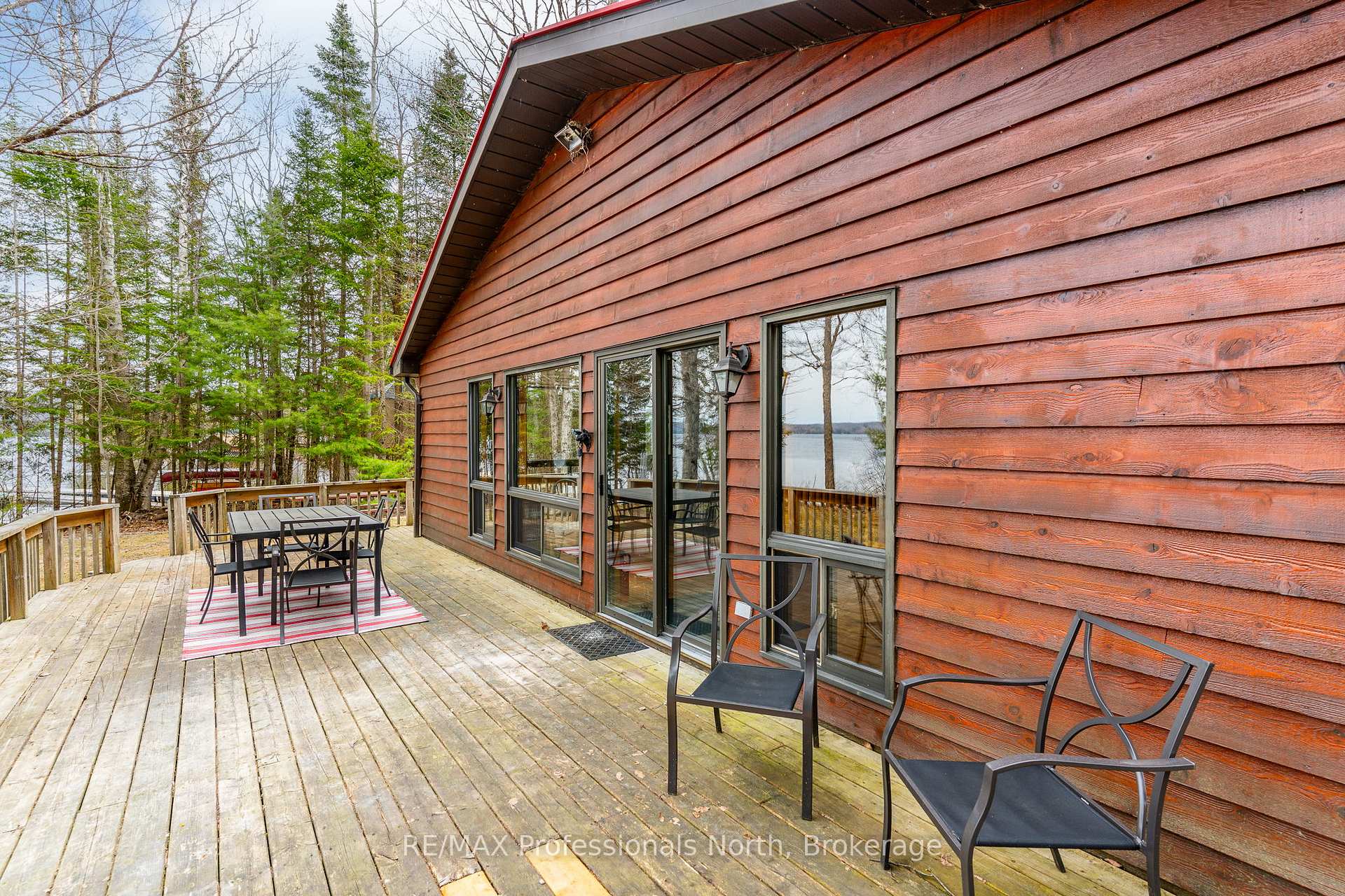 Photo 33 of 1011 Serpentine Lane, Minden Hills, Minden — HOMEH