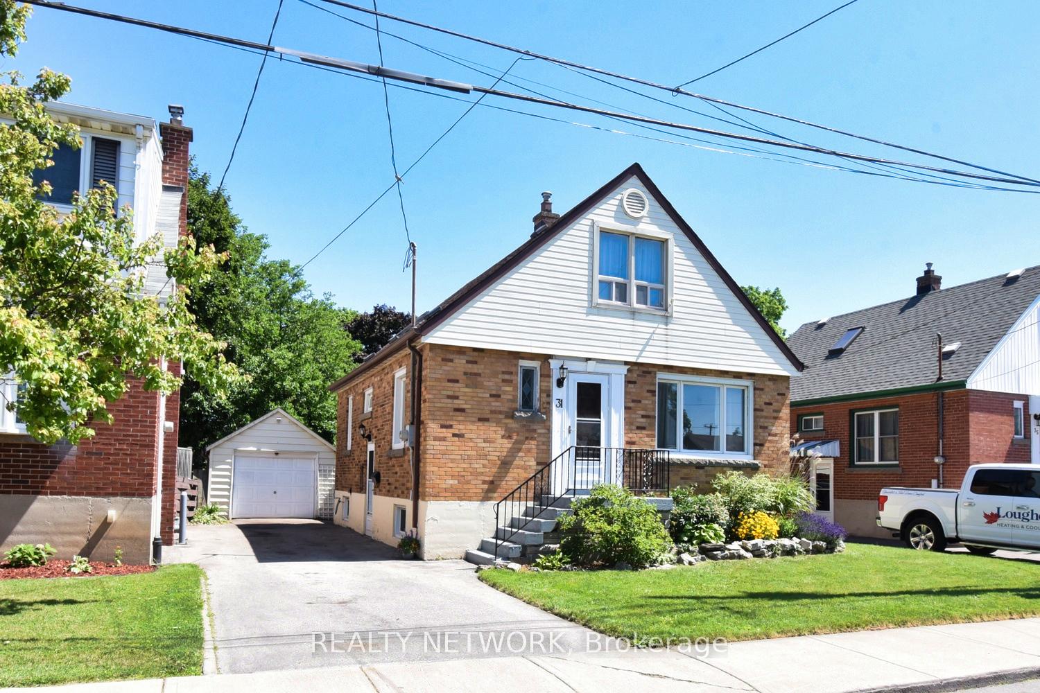 Photo 2 of 31 Russell Street, Hamilton, Eastmount — HOMEH