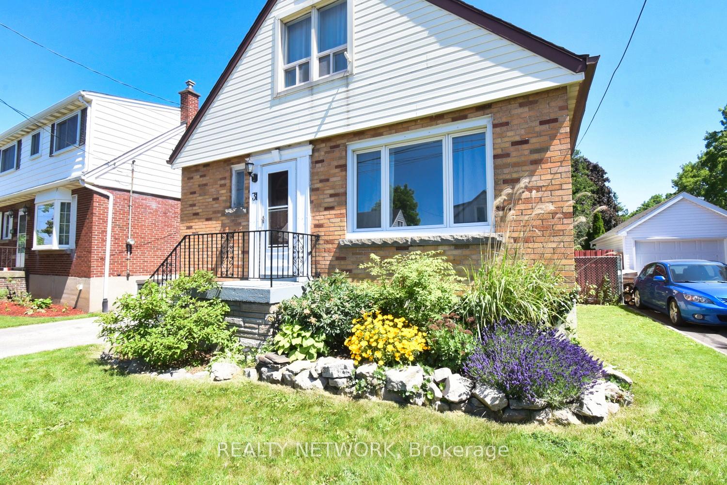 Photo 23 of 31 Russell Street, Hamilton, Eastmount — HOMEH