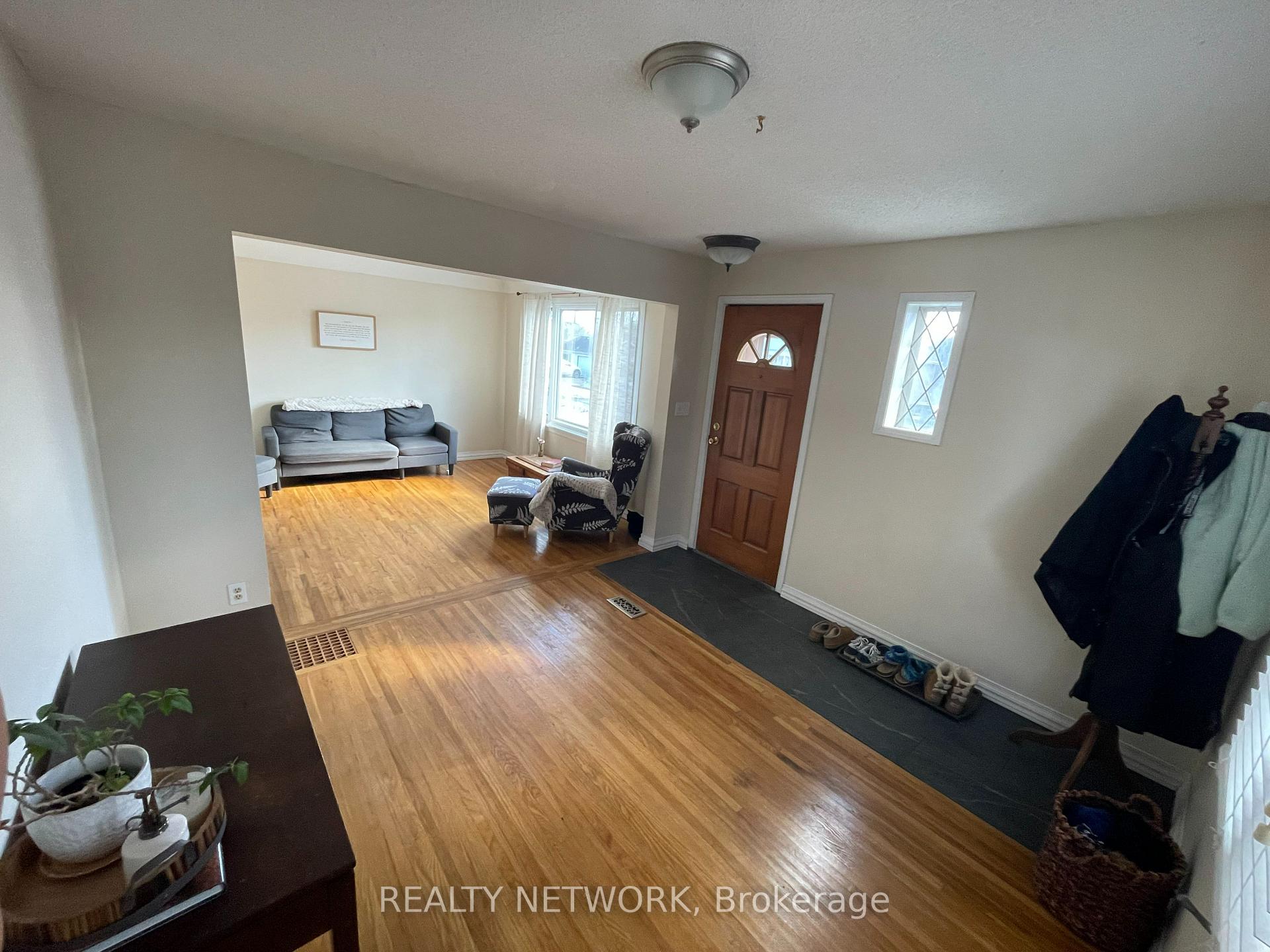 Photo 24 of 31 Russell Street, Hamilton, Eastmount — HOMEH