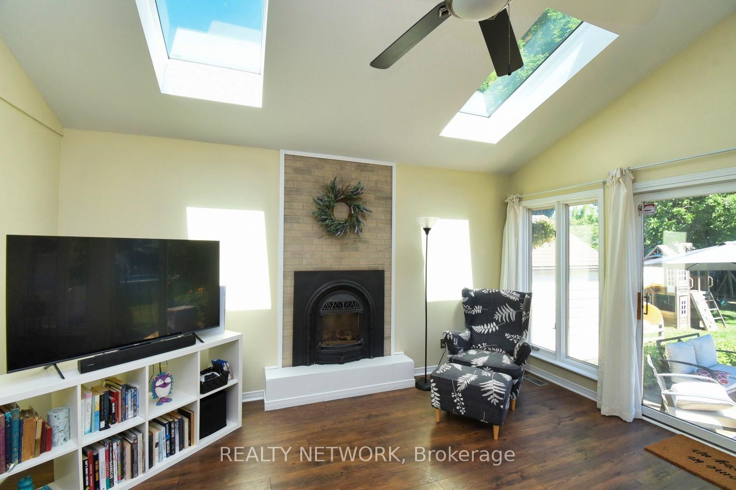 Photo 37 of 31 Russell Street, Hamilton, Eastmount — HOMEH