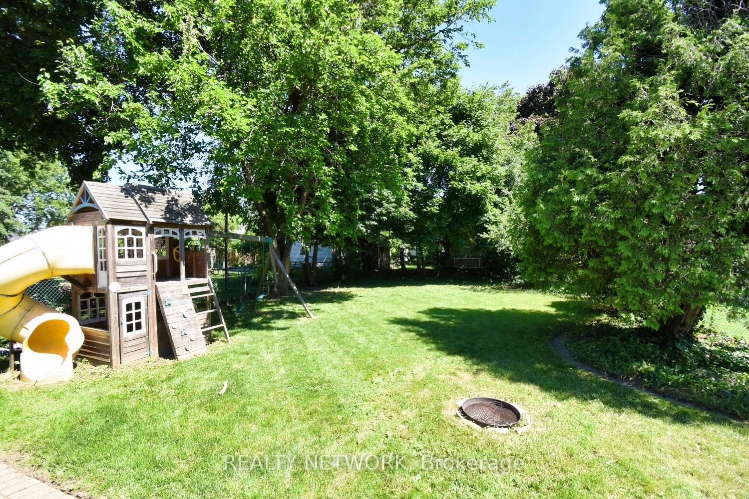 Photo 74 of 31 Russell Street, Hamilton, Eastmount — HOMEH