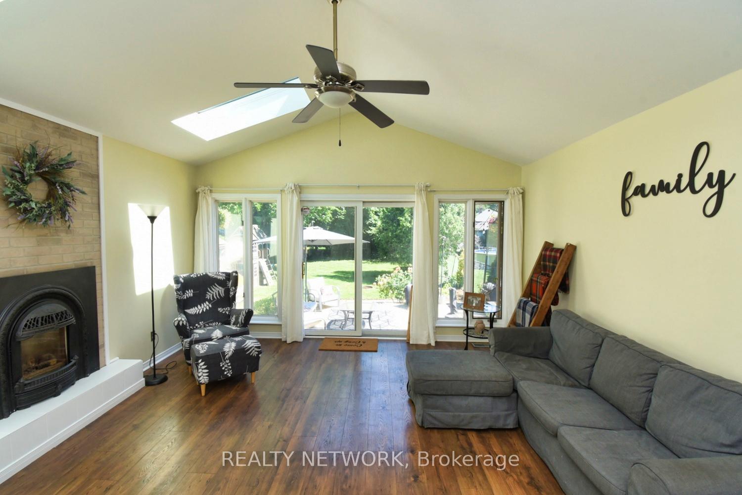 Photo 15 of 31 Russell Street, Hamilton, Eastmount — HOMEH